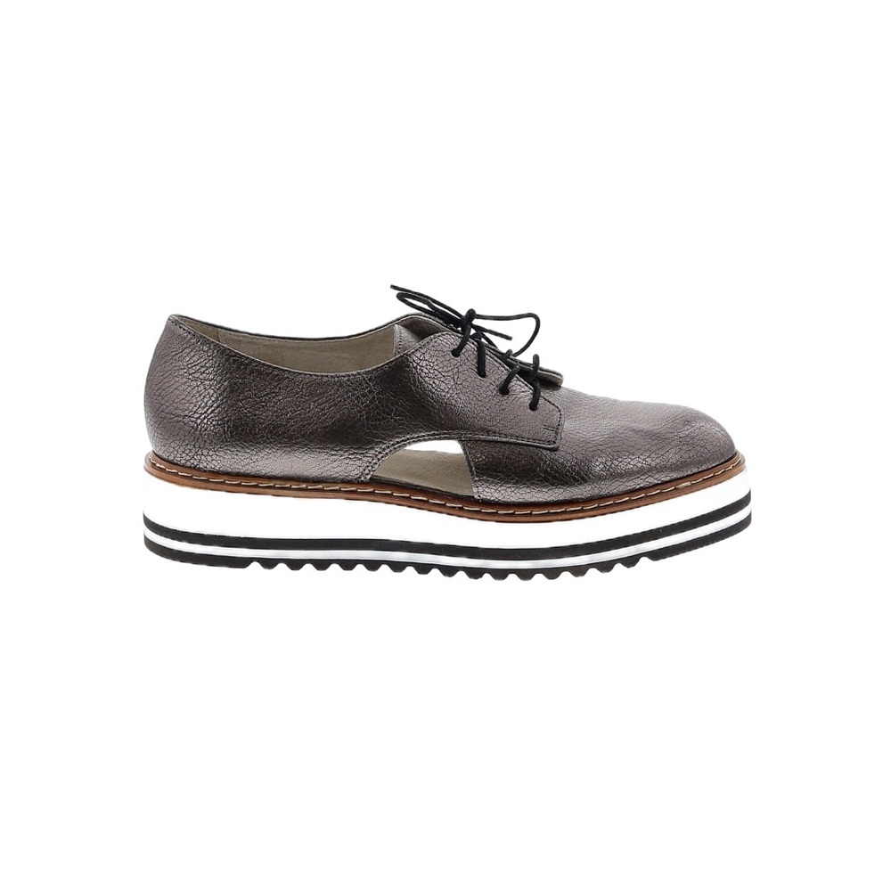 Summit by White Mountain Leather Platform Oxford Brody Pewter Metallic